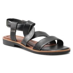 Sandały Lasocki. Czarne sandały Lasocki, bez wzorów, bez obcasa, na płaskiej podeszwie, bez zapięcia. Za 62.99 zł.