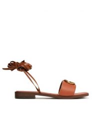 Guess Sandały Kyara Made In Italy FL6KYA ELE03 Brązowy. Brązowe sandały Guess, z aplikacjami, ze skóry, bez obcasa, na płaskiej podeszwie, bez zapięcia. Za 419.99 zł.
