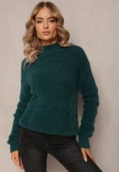 Ciemnozielony Dzianinowy Sweter z Dłuższym Włosiem i Półgolfem Christiam. Zielone swetry Renee, z aplikacjami, z dzianiny, casualowe, bez ramiączek. Za 49.99 zł.