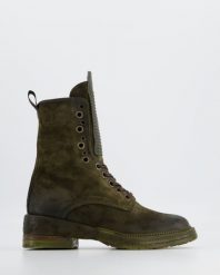 ZIELONE BOTKI DAMSKIE F227K1 CAM KHAKY. Zielone botki Venezia, bez wzorów, ze skóry, bez obcasa, bez zapięcia. Za 639.00 zł.