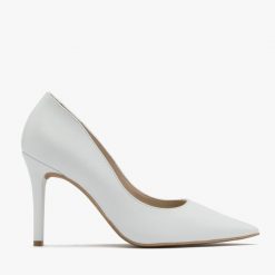 Białe czółenka na wysokim obcasie LINSEY. Białe czółenka Ryłko, bez wzorów, ze skóry, bez obcasa, na szpilce, bez zapięcia. Za 329.99 zł.
