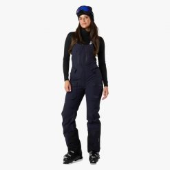 Spodnie narciarskie kobiece Swedemount Lofoten 3L Shell Bib Pants II wodoodporne. Niebieskie spodnie narciarskie SWEDEMOUNT, bez wzorów, narciarskie. W wyprzedaży za 672.00 zł.
