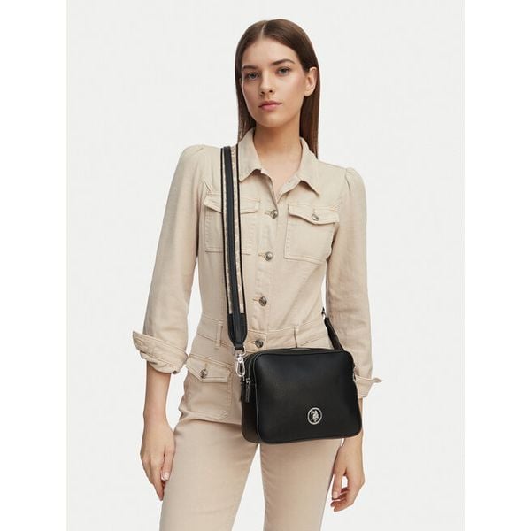 Torebka U.S. Polo Assn. Czarne listonoszki U.S. Polo Assn., bez wzorów, bez dodatków. Za 124.99 zł.