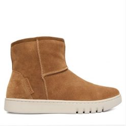 Botki Josef Seibel. Brązowe botki Josef Seibel, bez wzorów, bez obcasa, na płaskiej podeszwie, bez zapięcia. Za 549.99 zł.