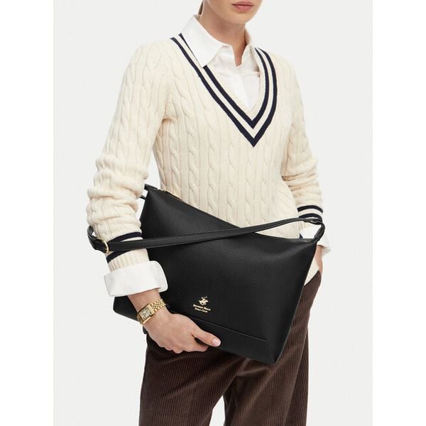 Torebka Beverly Hills Polo Club. Czarne listonoszki Beverly Hills Polo Club, bez wzorów, bez dodatków. Za 179.99 zł.