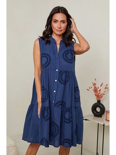 Le Monde du Lin Lniana sukienka w kolorze granatowym rozmiar: 36/38. Niebieskie sukienki Le Monde du Lin, bez wzorów, ze lnu, klasyczne, bez kołnierzyka, bez ramiączek, midi, rozkloszowane. Za 118.28 zł.