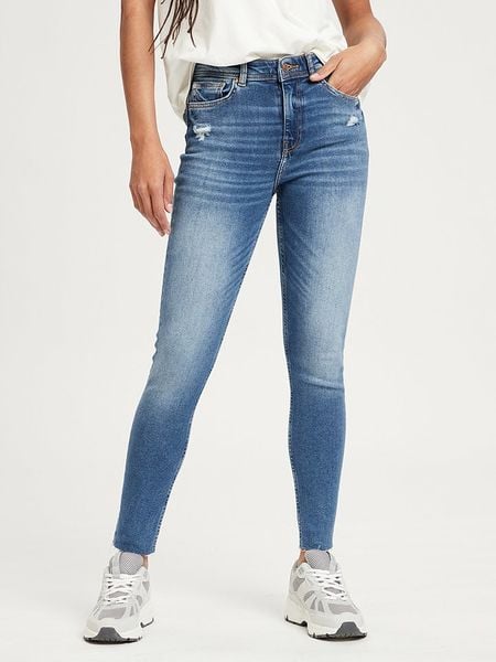 Cross Jeans Dżinsy - Skinny fit - w kolorze niebieskim rozmiar: W28/L32. Niebieskie jeansy Cross Jeans, l, z aplikacjami, z jeansu, klasyczne, z podwyższonym stanem. Za 96.37 zł.