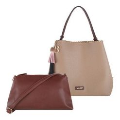 Bulaggi Stacey Hobo Torebka Camel 30530-33. Torebki klasyczne marki Bulaggi. W wyprzedaży za 223.00 zł.