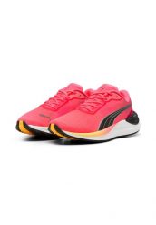 Damskie buty do biegania Puma Softride Carson Fresh. Czerwone buty do biegania Puma, na zimę, bez wzorów, z materiału, bez zapięcia, do biegania. Za 395.30 zł.