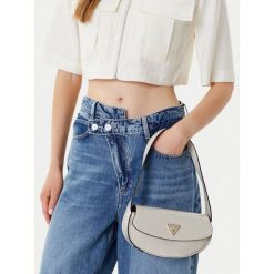 Torebka Guess. Białe torebki klasyczne Guess, z aplikacjami, klasyczne, bez dodatków. Za 280.99 zł.