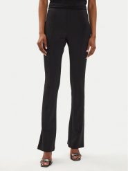 Calvin Klein Spodnie materiałowe K20K207171 Czarny Flare Fit. Czarne spodnie materiałowe Calvin Klein, bez wzorów, z materiału. Za 349.99 zł.