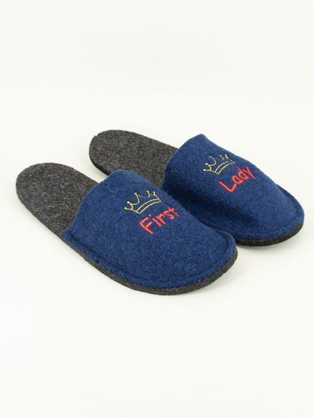 Kitz-pichler Kapcie "Happy" w kolorze niebieskim rozmiar: 35/36. Niebieskie kapcie kitz-pichler, bez wzorów, z materiału. Za 60.99 zł.