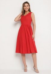 Czerwona Klasyczna Rozkloszowana Sukienka Vices Tolissela. Czerwone sukienki Born2be, na co dzień, l, z aplikacjami, eleganckie, bez kołnierzyka, bez ramiączek, midi, rozkloszowane. W wyprzedaży za 110.49 zł.
