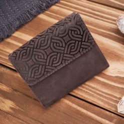 Portfel damski skórzany vintage brązowy mały z RFID Paolo Peruzzi T-114-HBR. Brązowe portfele bez wzorów, ze skóry. Za 69.00 zł.