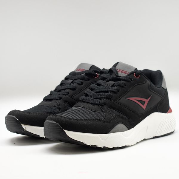 Buty sportowe MORENO czarne. Czarne buty do biegania LEGEA, bez wzorów, z materiału, bez zapięcia, do biegania. Za 144.00 zł.