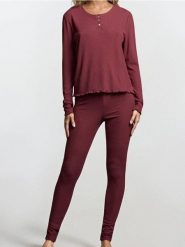 Prążkowana piżama dwuczęściowa - bordowy. Czerwone piżamy Sinsay, l, bez wzorów, prążkowane, bez kołnierzyka, bez ramiączek. Za 59.99 zł.