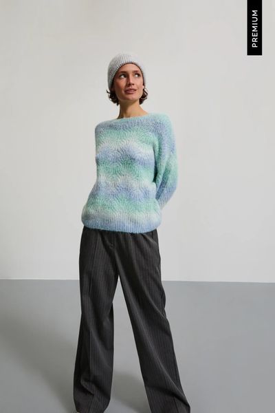 Sweter ombre miętowy. Zielone swetry MOODO, s, bez wzorów, z elastanu, bez ramiączek. Za 159.99 zł.