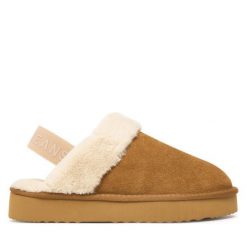 Kapcie Pepe Jeans. Brązowe kapcie Pepe Jeans, bez wzorów, z jeansu. Za 249.99 zł.