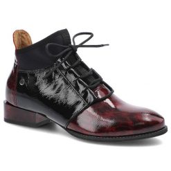 Bordowe Trzewiki Maciejka Damskie Eleganckie Buty. Czerwone botki Maciejka, bez wzorów, z materiału, eleganckie, bez obcasa, na obcasie, bez zapięcia. Za 339.00 zł.