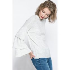 Only - Sweter Flower. Szare swetry ONLY, z dzianiny, z krótkim rękawem. W wyprzedaży za 59.90 zł.