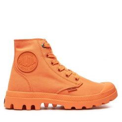 Trapery Palladium. Brązowe traperki Palladium, bez wzorów, bez obcasa, bez zapięcia. Za 359.99 zł.