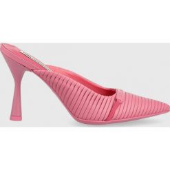 Karl Lagerfeld klapki PANACHE HI KL30885.0PP kolor różowy. Czerwone klapki KARL LAGERFELD, bez wzorów, z gumy, bez obcasa, na obcasie, bez zapięcia. W wyprzedaży za 539.99 zł.