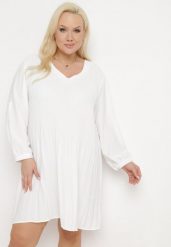 Biała Rozkloszowana Sukienka Mini z Plisowaniem Telesi. Białe sukienki Born2be, plus size, bez wzorów, bez kołnierzyka, plus size, bez ramiączek, mini, rozkloszowane. W wyprzedaży za 62.99 zł.