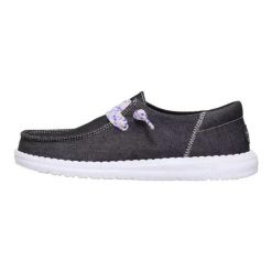 HeyDude Damskie Mokasyny Wendy Funk Friendship Lace. Czarne mokasyny Hey dude, bez wzorów, z materiału. Za 229.00 zł.