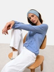 Just Cashmere Kaszmirowy kardigan "Norma" w kolorze błękitnym rozmiar: XL. Niebieskie swetry Just Cashmere, xl, bez wzorów, z kaszmiru, bez ramiączek. Za 375.96 zł.