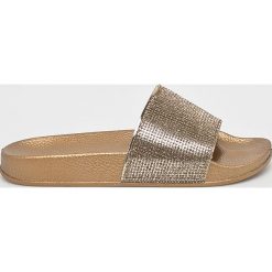 Answear - Klapki Abloom. Klapki marki ANSWEAR. W wyprzedaży za 54.90 zł.