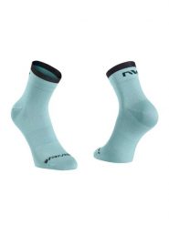 Skarpety rowerowe NORTHWAVE Origin niebieski. Niebieskie skarpetki Northwave, bez wzorów, z materiału. Za 110.50 zł.