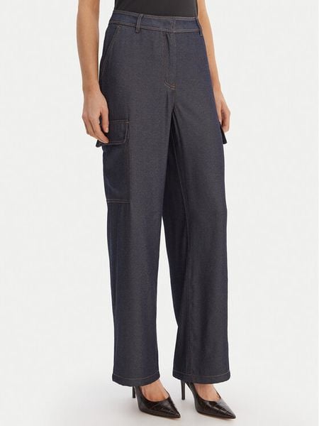 Guess Spodnie materiałowe W6RB65 WL842 Granatowy Regular Fit. Niebieskie spodnie materiałowe Guess, z aplikacjami, z materiału. Za 290.99 zł.