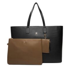 Torebka Tommy Hilfiger. Czarne shopper bag Tommy Hilfiger, bez wzorów, bez dodatków. Za 649.99 zł.