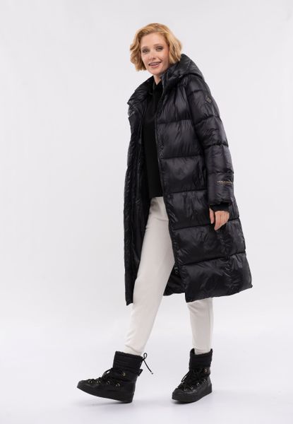 Długi, ciepły płaszcz J-MACADAMIA. Czarne płaszcze Volcano, na zimę, s, bez wzorów, z materiału, bez kaptura. Za 429.99 zł.