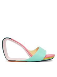 United Nude Klapki Mobius Hi 1000197816 Zielony. Zielone klapki United Nude, bez wzorów, ze skóry, bez obcasa, bez zapięcia. Za 1,259.00 zł.