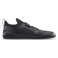 Buty treningowe TYR DZ-1 DropZero Barefoot na rzepy. Czarne buty do biegania TYR, bez wzorów, bez zapięcia, do biegania. Za 672.73 zł.