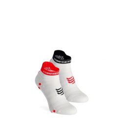 Skarpety biegowe Compressport Pro Racing Socks v4.0 UL Run Low. Białe skarpetki Compressport, bez wzorów. Za 83.99 zł.