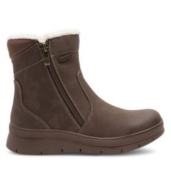 Botki Go Soft. Brązowe botki GO SOFT, bez wzorów, bez obcasa, na płaskiej podeszwie, bez zapięcia. Za 199.99 zł.