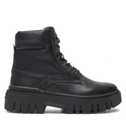 Botki Björn Borg. Czarne botki Björn Borg, bez wzorów, bez obcasa, na płaskiej podeszwie, bez zapięcia. Za 369.99 zł.