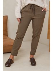 Curvy Lady Spodnie w kolorze szarobrązowym rozmiar: 48/50. Brązowe spodnie materiałowe Curvy Lady, z aplikacjami, z bawełny, klasyczne, z standardowym stanem. Za 149.66 zł.