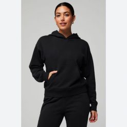 Bluza damska z kapturem Fabletics Year Round Terry. Czarne bluzy FABLETICS, na lato, l, bez wzorów, z bawełny, bez ramiączek, z kapturem. Za 318.80 zł.