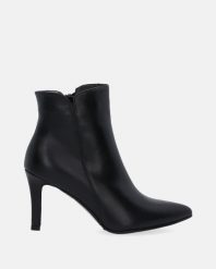 ELEGANCKIE BOTKI NA OBCASIE 3651 101 PEL NER. Botki Venezia, bez wzorów, ze skóry, eleganckie, bez obcasa, na obcasie, bez zapięcia. Za 369.00 zł.