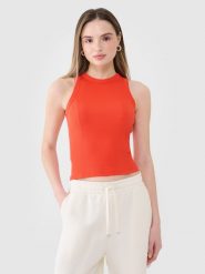 4F Top slim z prążkowanej dzianiny damski - czerwony XL. Czerwone topy 4f, xl, bez wzorów, z bawełny, klasyczne, bez kołnierzyka, bez ramiączek. Za 59.99 zł.