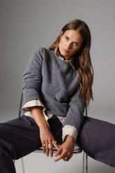 WEŁNIANY SWETER LAURA SZARY S - Flawless. Szare swetry Flawless, s, bez wzorów, z dzianiny, eleganckie, bez ramiączek. Za 679.00 zł.