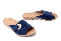Kapcie damskie zamszowe BEFADO 265D 025 granatowe. Niebieskie kapcie Befado, bez wzorów, z zamszu. Za 64.99 zł.