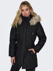 ONLY Parka w kolorze czarnym rozmiar: S. Czarne płaszcze ONLY, s, bez wzorów, bez kaptura. Za 184.89 zł.