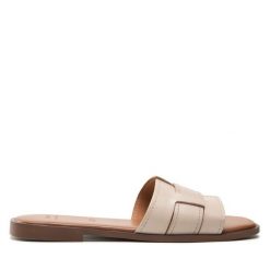 Klapki Bata. Brązowe klapki Bata, bez wzorów, bez obcasa, bez zapięcia. Za 179.99 zł.