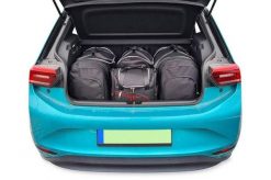 Torby Do Bagażnika Vw Id.3 Ev 2019+ 4Szt Kjust. Czarne torby podróżne KJUST, bez wzorów, z kauczuku. Za 1,196.00 zł.