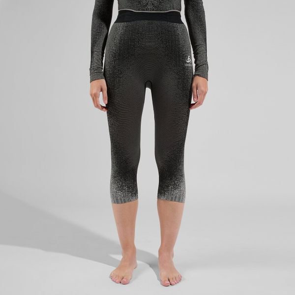 Legginsy termoaktywne damskie Odlo Performance Warm Blackcomb BL Bottom 3/4. Czarne bielizna termoaktywna damska ODLO, bez wzorów, bez ramiączek, do biegania. Za 277.99 zł.