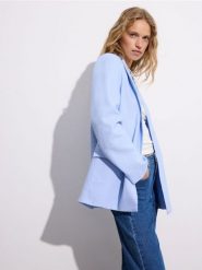 Marynarka z lnem - jasnoniebieski. Niebieskie marynarki i żakiety Reserved, l, bez wzorów, z tkaniny, bez ramiączek. W wyprzedaży za 119.99 zł.